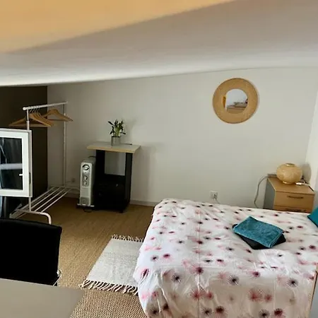 Alienor D'aquitaine فندق مبيت وإفطار